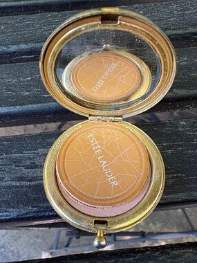 Vintage Estee Lauder locket translucent pressed powder compact in Medium-02